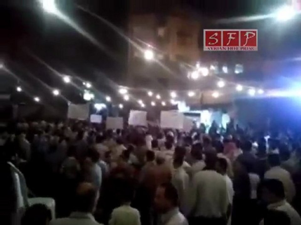 فري برس   مدينة دوما بعد الترويح 20 8 2011