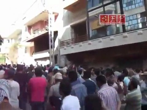 فري برس الزبداني ريف دمشق مظاهرة تطالب بإسقاط النظام 21 8 2011