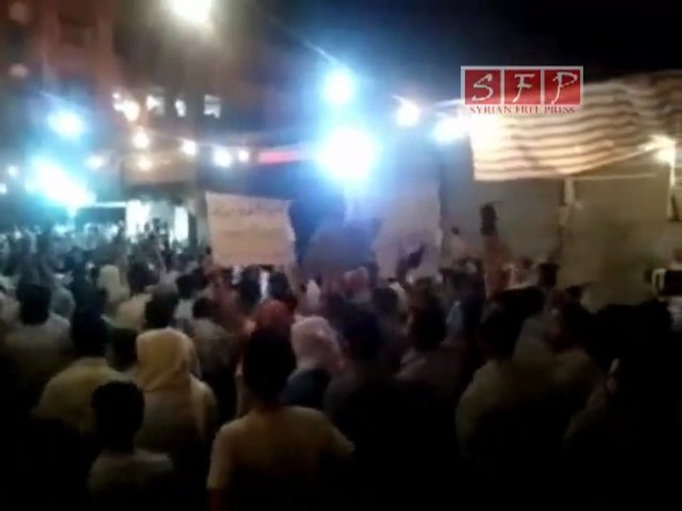 فري برس   مدينة دوما بعد الترويح 21 8 2011