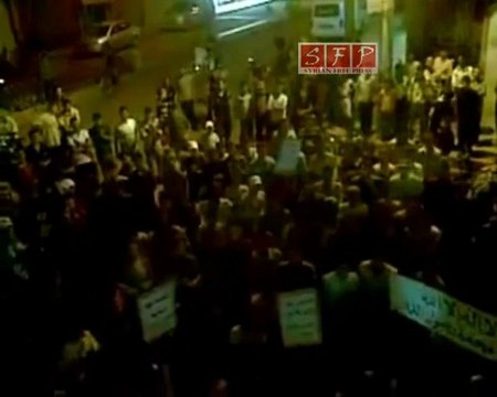 فري برس حوران طفس بطل صغير يهتف بالمتظاهرين 21 8 2011