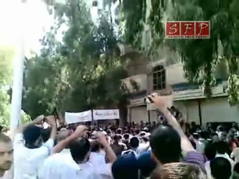 فري برس حمص القرابيص جمعة الموت ولا المذلة 2 9 2011