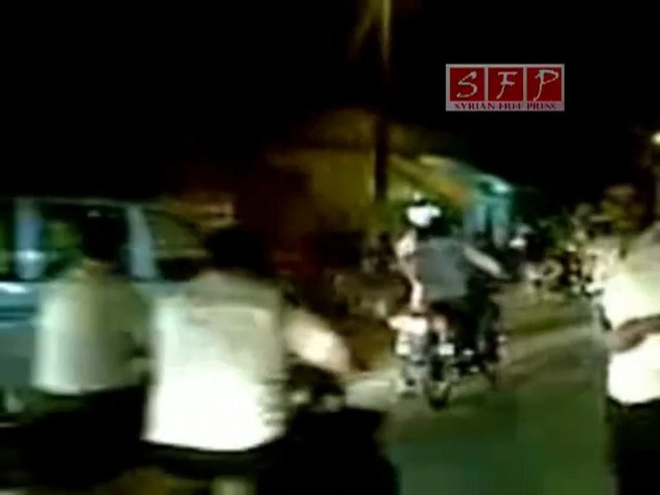 فري برس   حلب تل رفعت مظاهرات بعد التراويح 23 8 2011