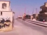فري برس   إدلب   كفرومة    انتشار الجيش في شوارع بلدة كفرومة 24 8 2011