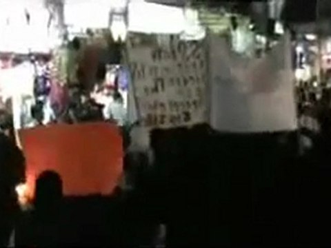 فري برس ريف دمشق مظاهرة حرائر دوما بعد صلاة التراويح 25 8 2011