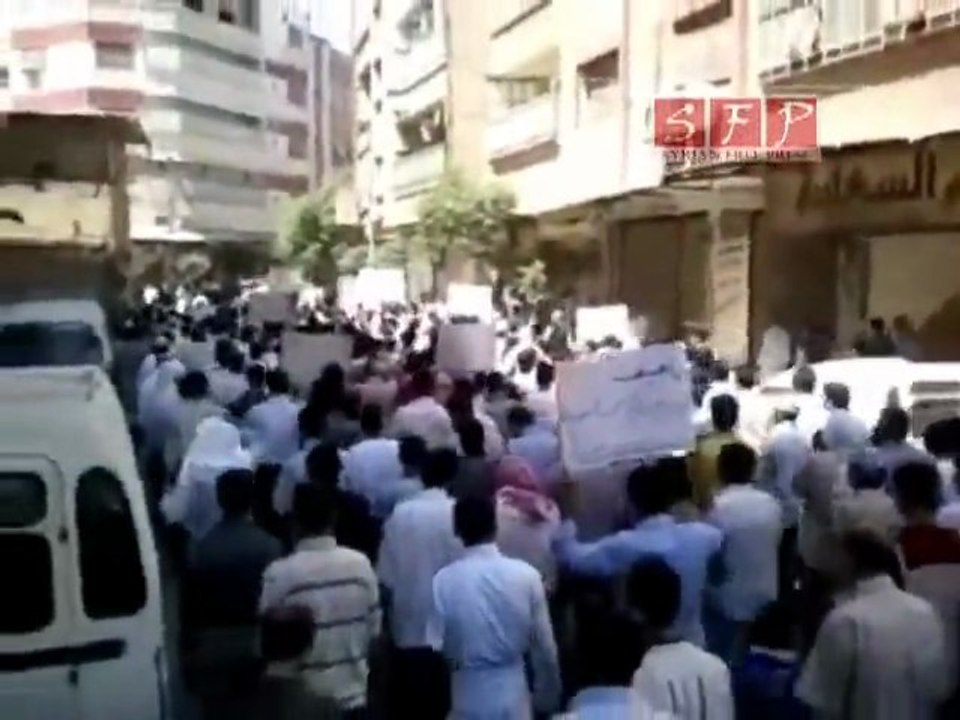 فري برس   ريف دمشق   دوما    جمعة الصبر و الثبات 26 8 2011