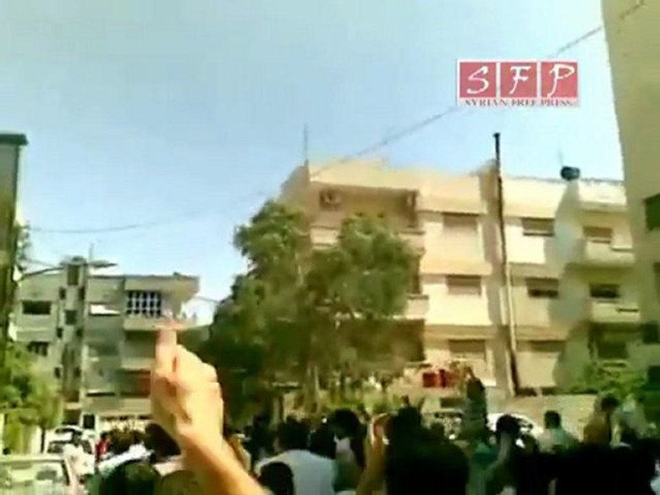 فري برس   حمص الغوطة جمعة الموت ولا المذلة 2 9 2011