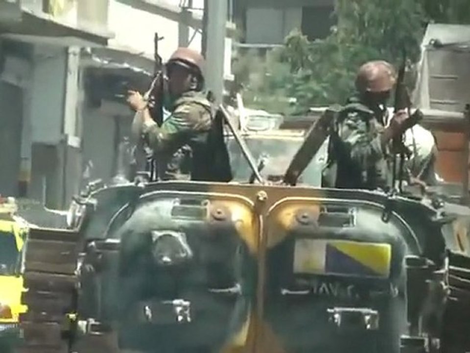 فري برس  حمص البياضة  تواجد الجيش لمنع المظاهرات27 8 2011