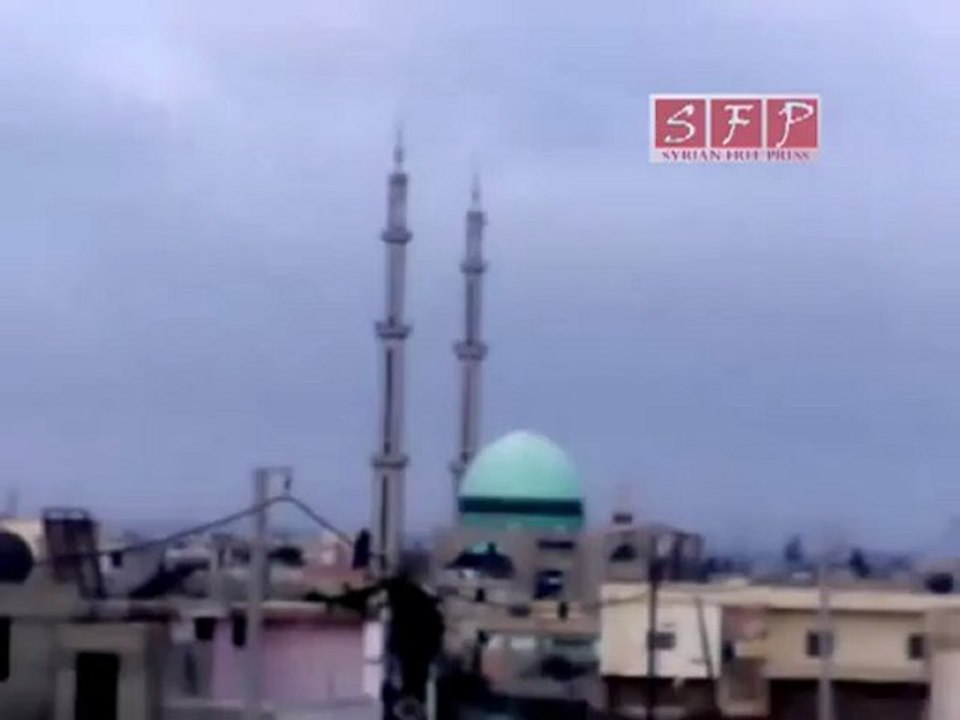 فري برس   حوران  خربة غزالة تكبيرات العيد   أول أيام العيد 30 8 2011