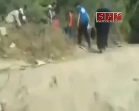 فري برس إدلب جسر الشغور نزوح أهالي عين البيضة إلى تركيا 5 9 2011