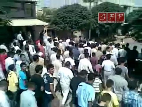 الرستن جنازة الشهيد حمدو فرزات 6 9 2011