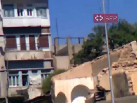 فري برس تمركز الدبابات بمنطقة الحميدية حمص 8 9 2011