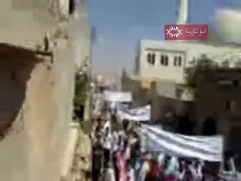 فري برس   حلب   عندان    مظاهرة جمعة الحماية الدولية 9 9 2011