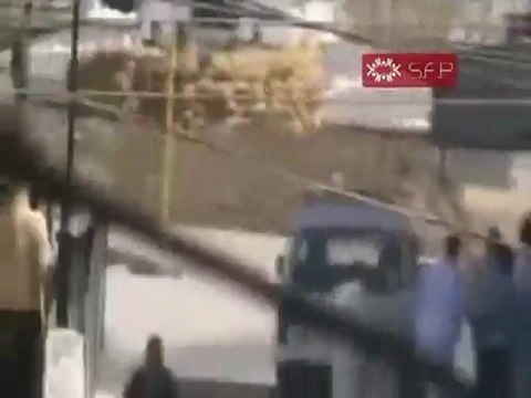 فري برس الحولة بداية انطلاق المظاهرة في جمعة ماضون حتى إسقاط النظام من أمام جامع الشهداء في تلدو 16 9 2011