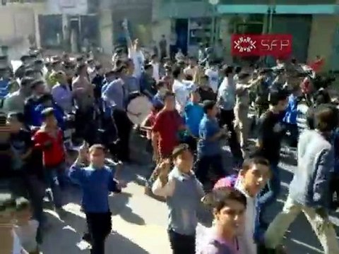 فري برس 'جرجناز طلاب جرجناز الأحد لا دراسة ولا تدريس حتى يسقط الرئيس 25 9 2011