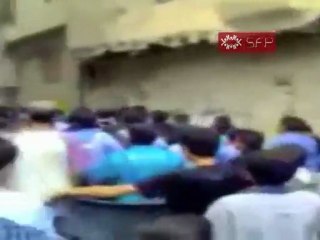 Скачать видео: فري برس   دمشق حي برزة مظاهرة طلابية 25 9 2011