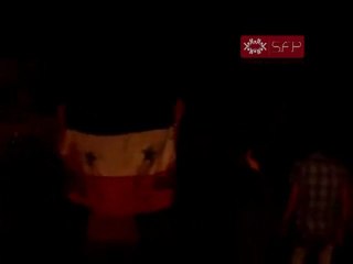 فري برس   أبطال المعضمية و الأمن يحاول دهس الشباب بالسيارات 26 9 2011