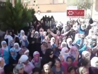 فري برس   إدلب   بنش قصيدة رائعة للإعلام السوري الكاذب 3 10 2011