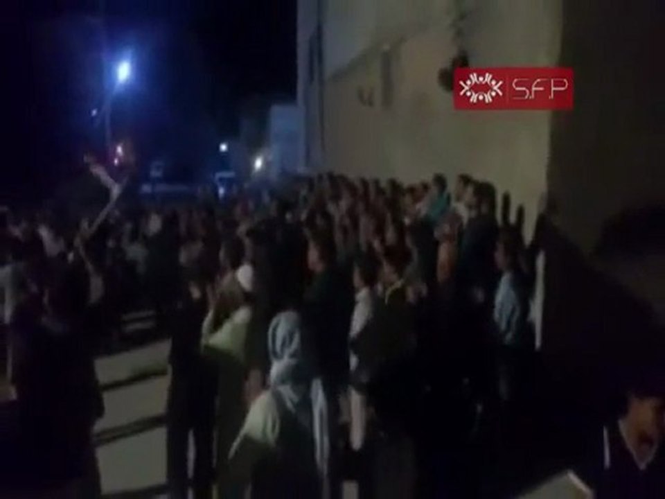 فري برس   ادلب   سرمين   مظاهرة مسائية دعما للمجلس الوطني 3 10 2011