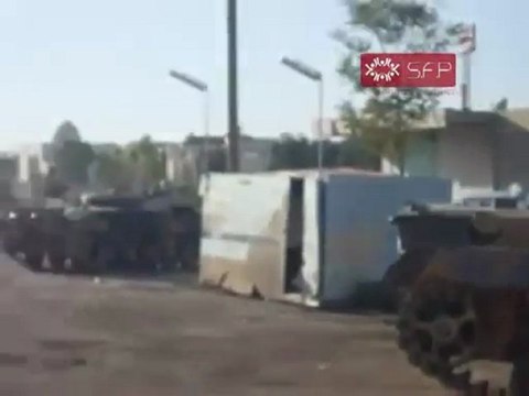 فري برس ادلب خان السبل اقتحام قوات الجيش للبلدة وتمركز الدبابات فيها 4 10 2011