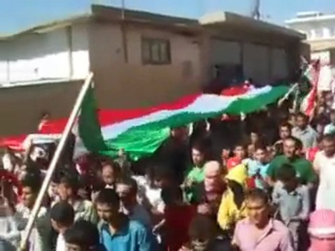 فري برس مظاهرة عامودا جمعة المجلس الوطني 7 10 2011