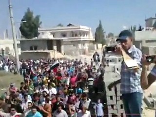 فري برس   حوران عتمان مظاهرة جمعة المجلس الوطني في 7 10 2011