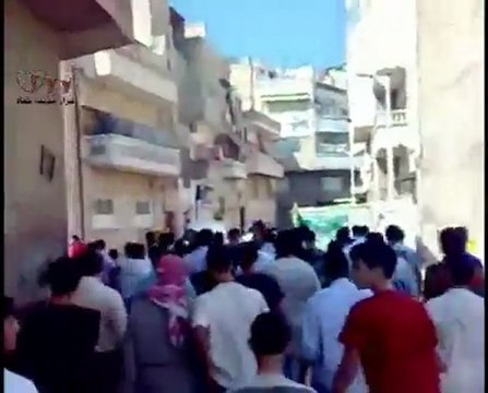 فري برس مظاهرة الجلاء حماة جمعة المجلس الوطني يمثلنا 7 10 2011
