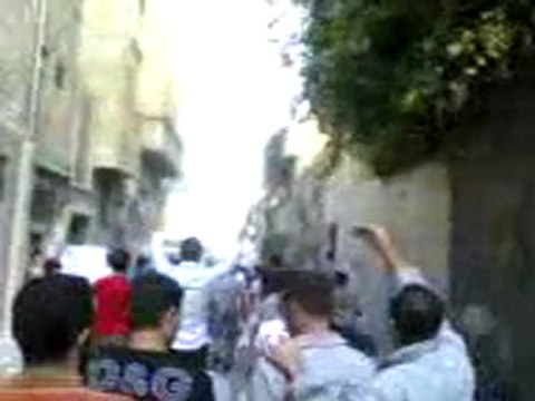 فري برس حماة مظاهرة في حي السوق جمعة المجلس الوطني يمثلني 10 7 2011