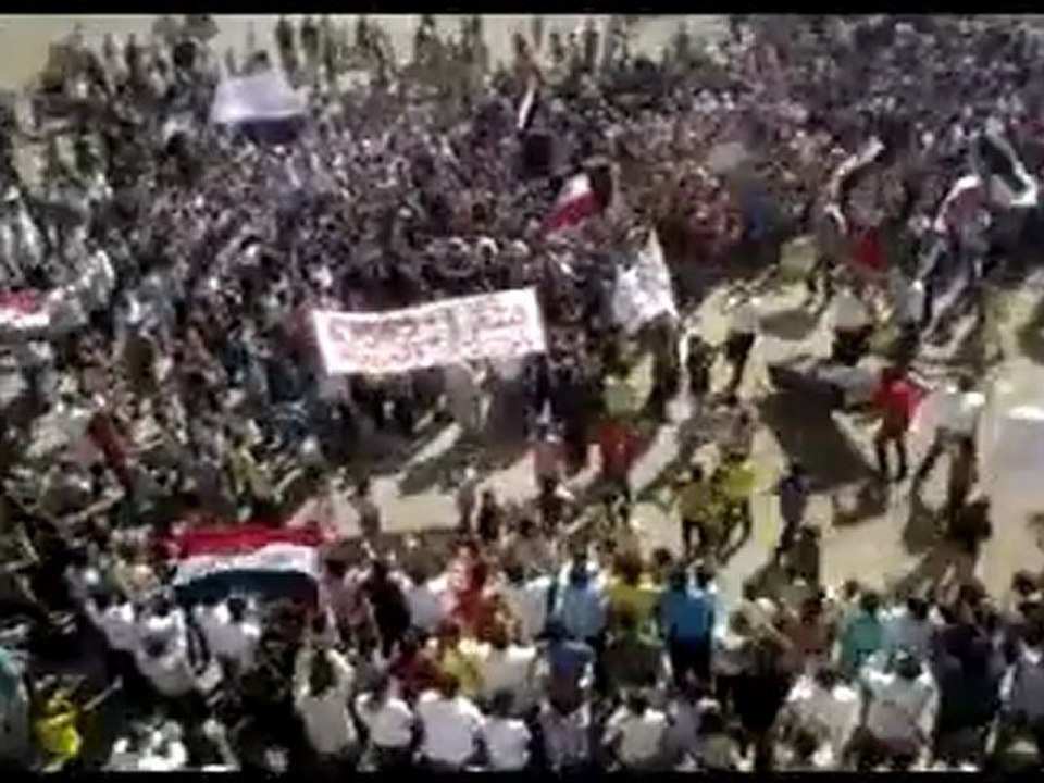 فري برس   درعا كفر شمس المجلس الوطني يمثلني 7 10 2011