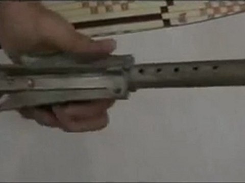 فري برس قذيفة مسمارية حمص ديربعلبة 10 10 2011