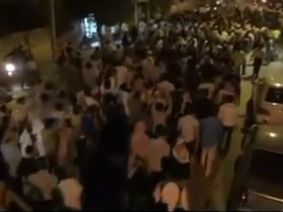 فري برس   مدينة ادلب مظاهرة مسائية حاشدة 11 10 2011