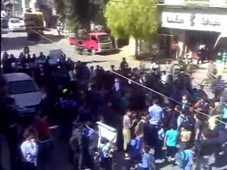 فري برس   ريف دمشق سقبا مظاهرة طلابية 13 10 2011