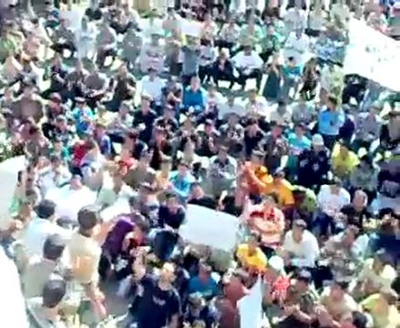 فري برس حماه كفرنبودة جمعة احرار الجيش بمظاهرة رائعة 14 10 2011