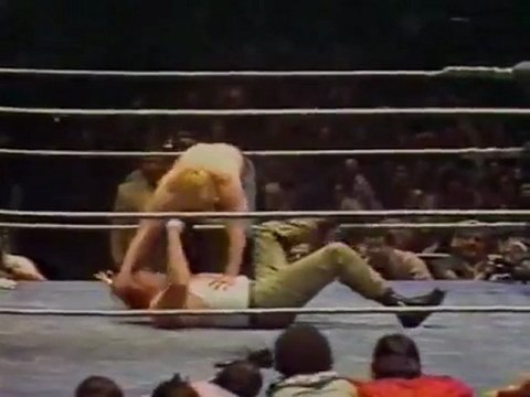 WWF - Pat Patterson VS Sgt. Slaughter 05 04 1981 (Wwe-Universal.Net)