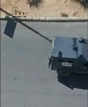 فري برس مليشيات الأسد في شوارع حماة جمعة احرار الجيش 14 10 2011