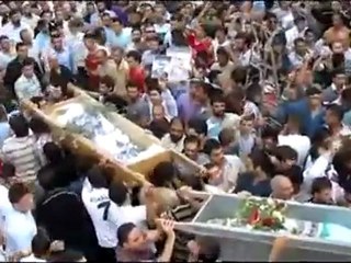 فري برس   حمص باباعمرو زفاف شهداء الامس 17 10 2011 ج2