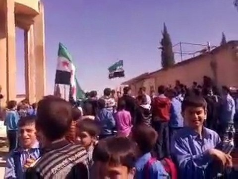 فري برس إدلب حاس مظاهرة طلابية 20 10 2011