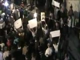 فري برس   حمص الحولة مظاهرة مسائية تغني لثوار ليبيا و تبارك لهم قتل الجرذ القذافي 20 10 2011