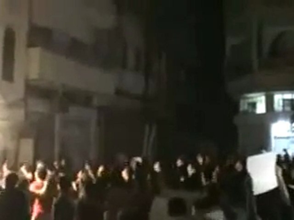 فري برس   رائعة من حمص المحتلة جورة الشياح والقرابيص 20 10 2011