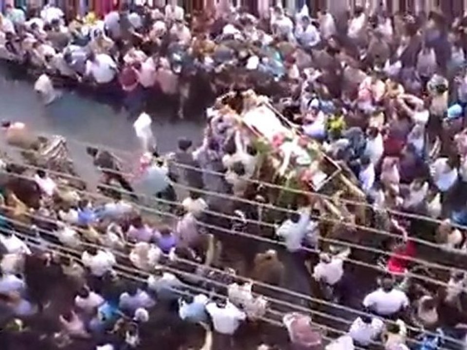 فري برس   تنسيقة دوما    تشيع الشهيد البطل علاء الدين دعاس 20 10 2011 ج2