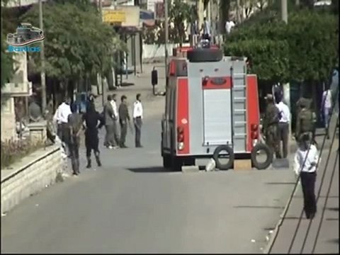 فري برس بانياس محاصرة الامن والشبيحة لجامع ابو بكر 21 10 2011