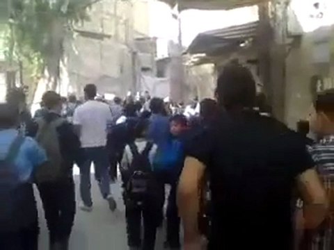 فري برس دمشق حي برزة مظاهرة طلابية 23 10 2011 ج1