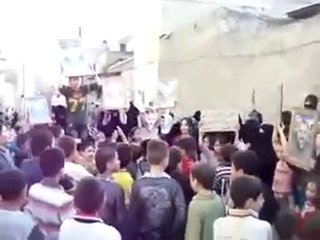 حماه حرائر حي الحميدية تكريماً للشهيد وائل22/10/2011