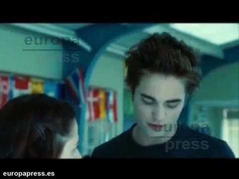 Robert Pattinson, posa muy sexy para GQ