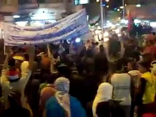 فري برس   مظاهرة مسائية مدينة ادلب 22 10 2011 ج1