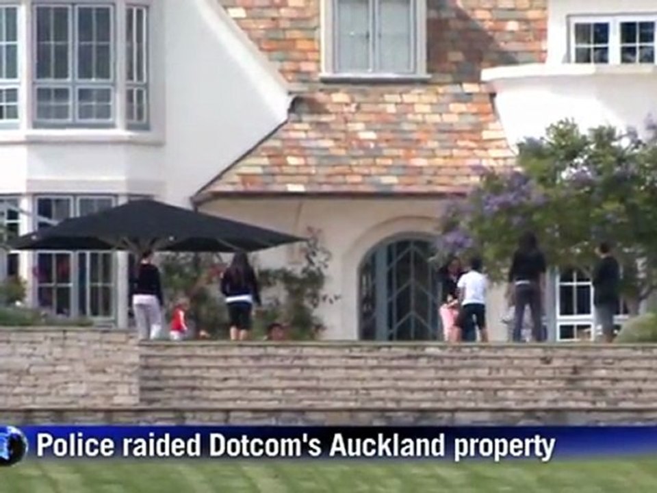Treasure haul as NZ police raid Megaupload guru