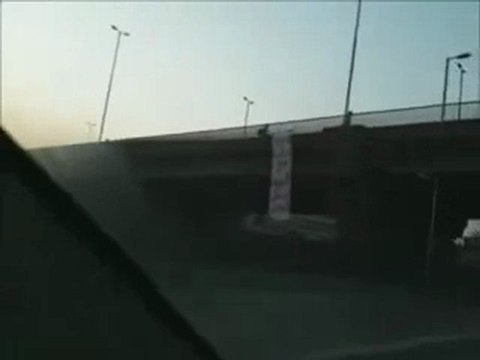 فري برس حلب مغاوير حلب تعليق لوحة الحرية 23 10 2011 ج3