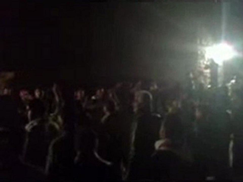 فري برس   ادلب   سرمين   امام مجلس عزاء الشهيد طارق حمدو ديب 23 10 2011 ج1