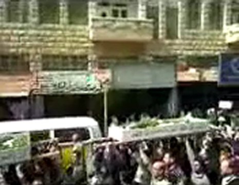 فري برس ريف دمشق مضايا مراسم زفاف الشهيدين الاخوين محمد وعلي نموس 23 10 2011 ج2