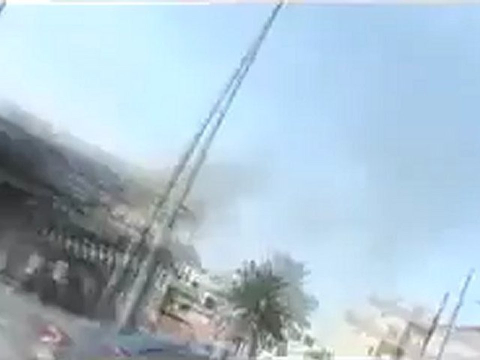 فري برس   حمص دير بعلبة آثار الدمار الذي خلفته عصابات الاسد 24 10 2011