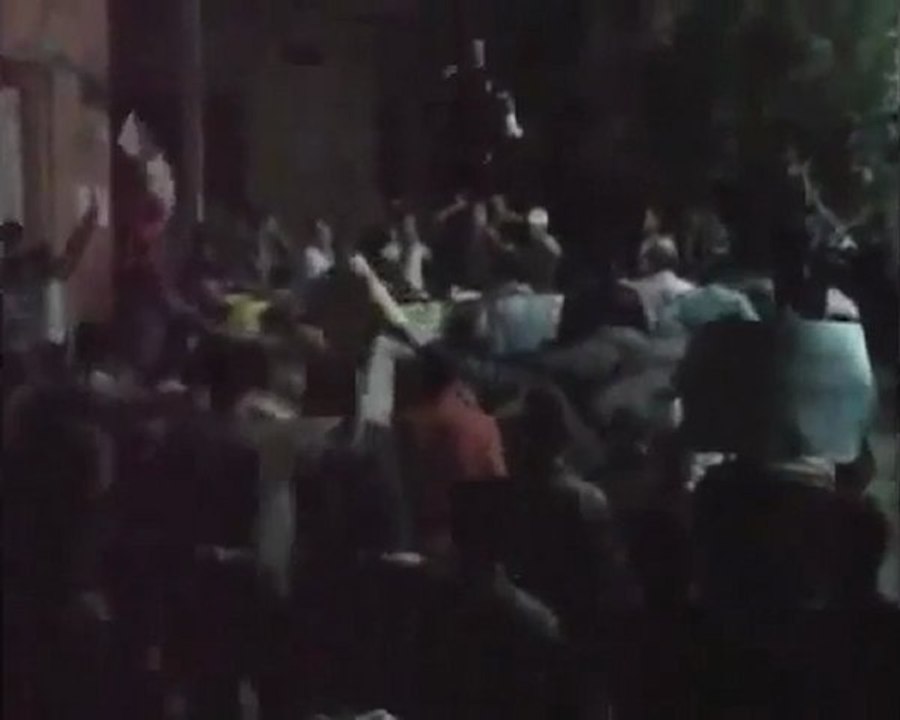 فري برس   حمص جورة الشياح والقرابيص مسائية 24 10 2011